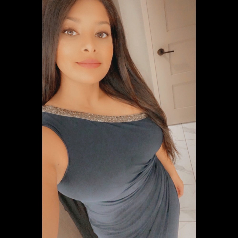 Meet your Posher, Cornelia